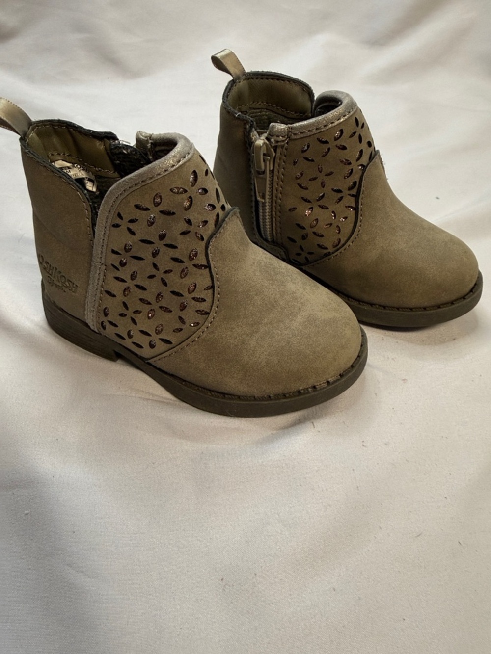 OshKosh B'gosh Taupe Girls Ankle Boots with Cutout Detail